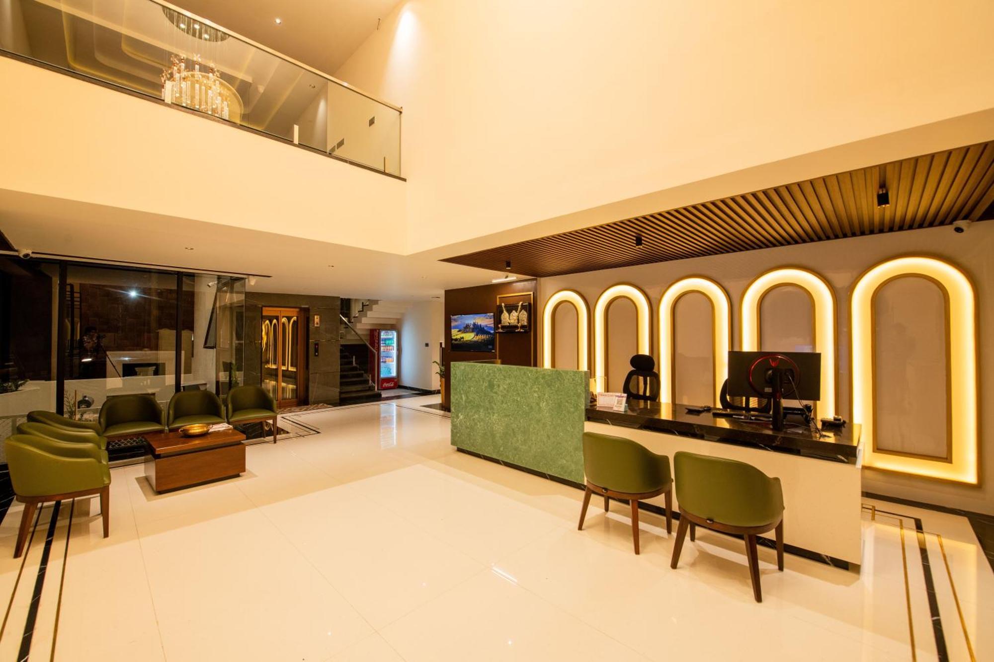 Hotel Mysore Radiance Exteriér fotografie